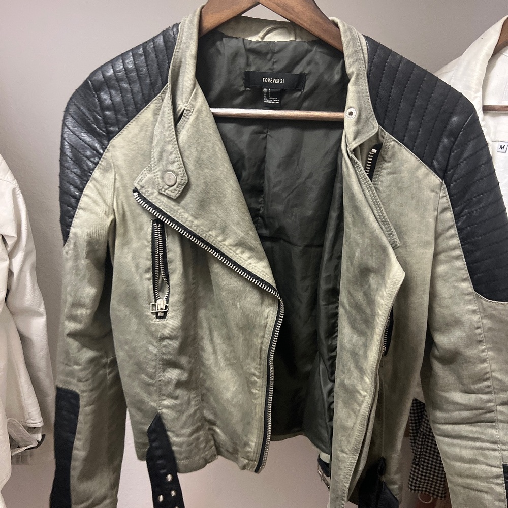 Leather jacket
